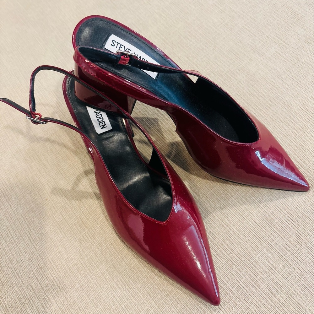 Steve Madden Burgundy Patent Pointed-Toe Slingback Pumps